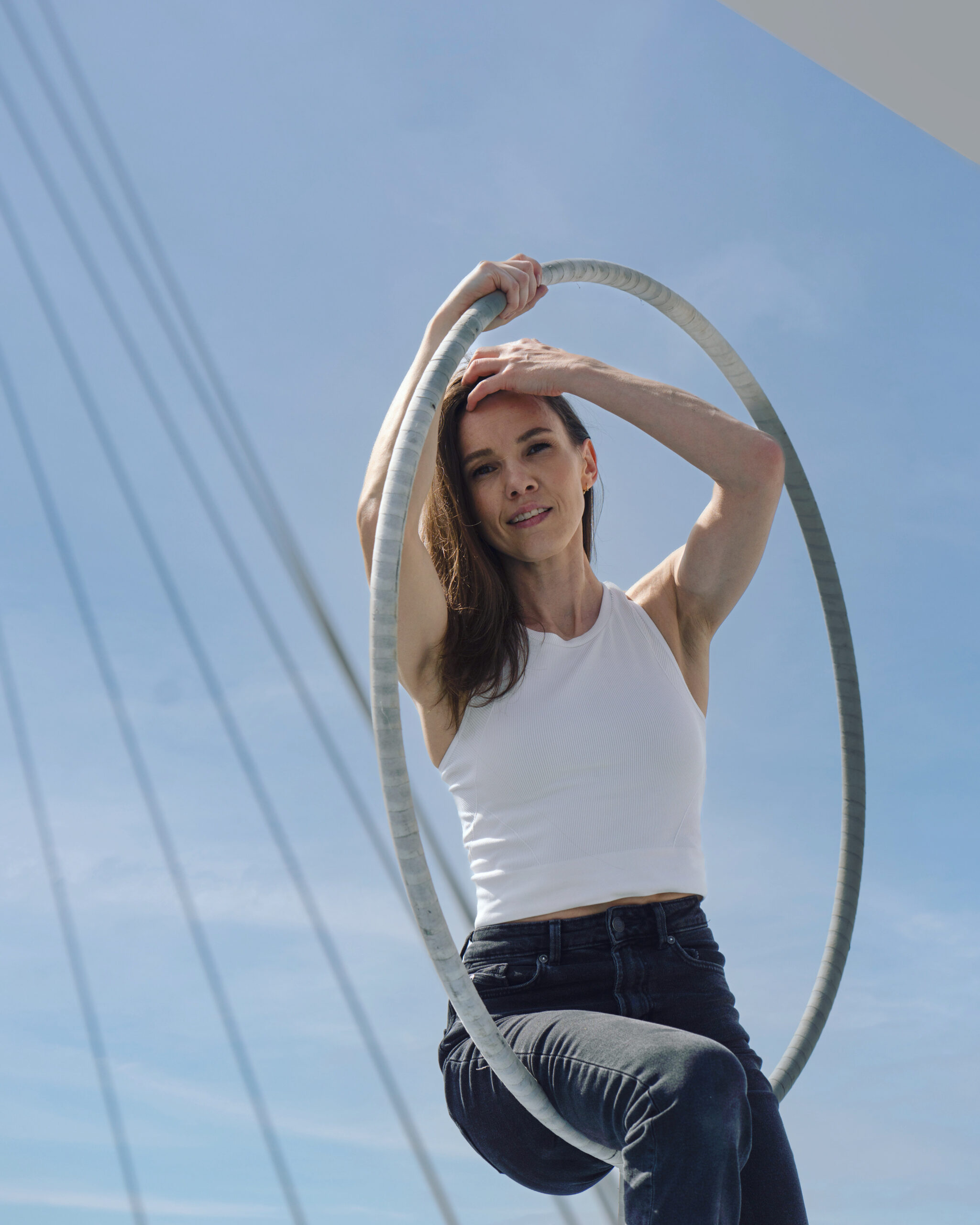 Aerial silk, freestanding Lyra, freestanding Cube, Rockys Entertainment, event management goa, Rockys Entertainment artist