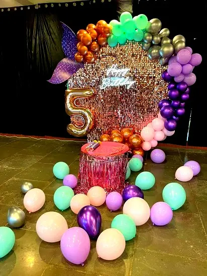 Balloon decor